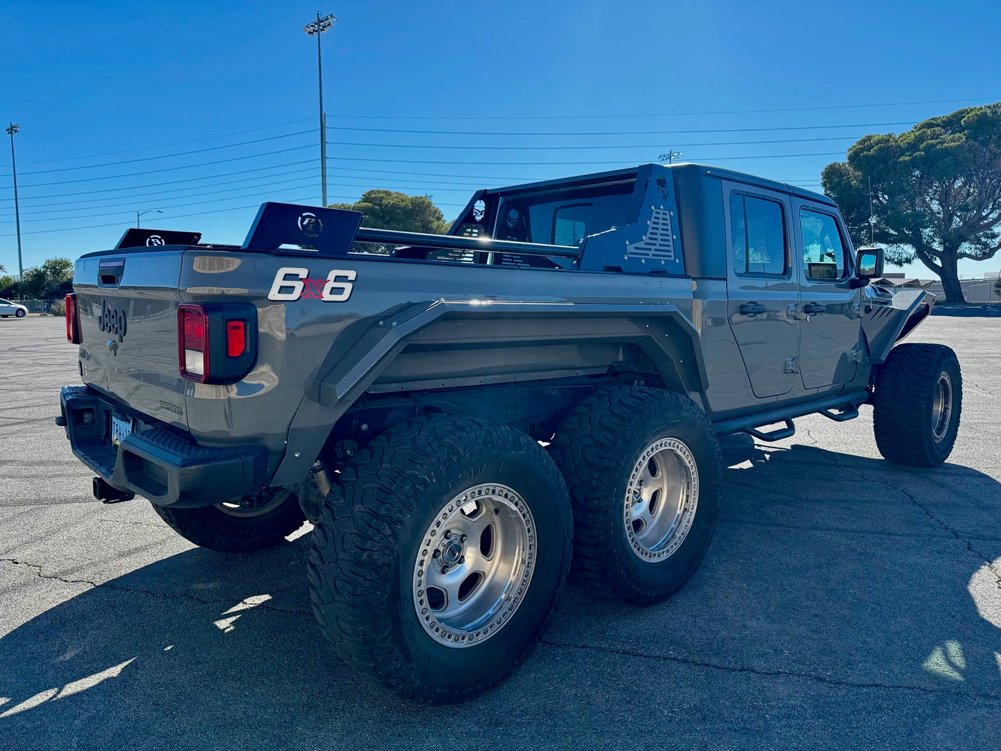 2021 JEEP GLADIATOR SPORT S 6x6! RARE