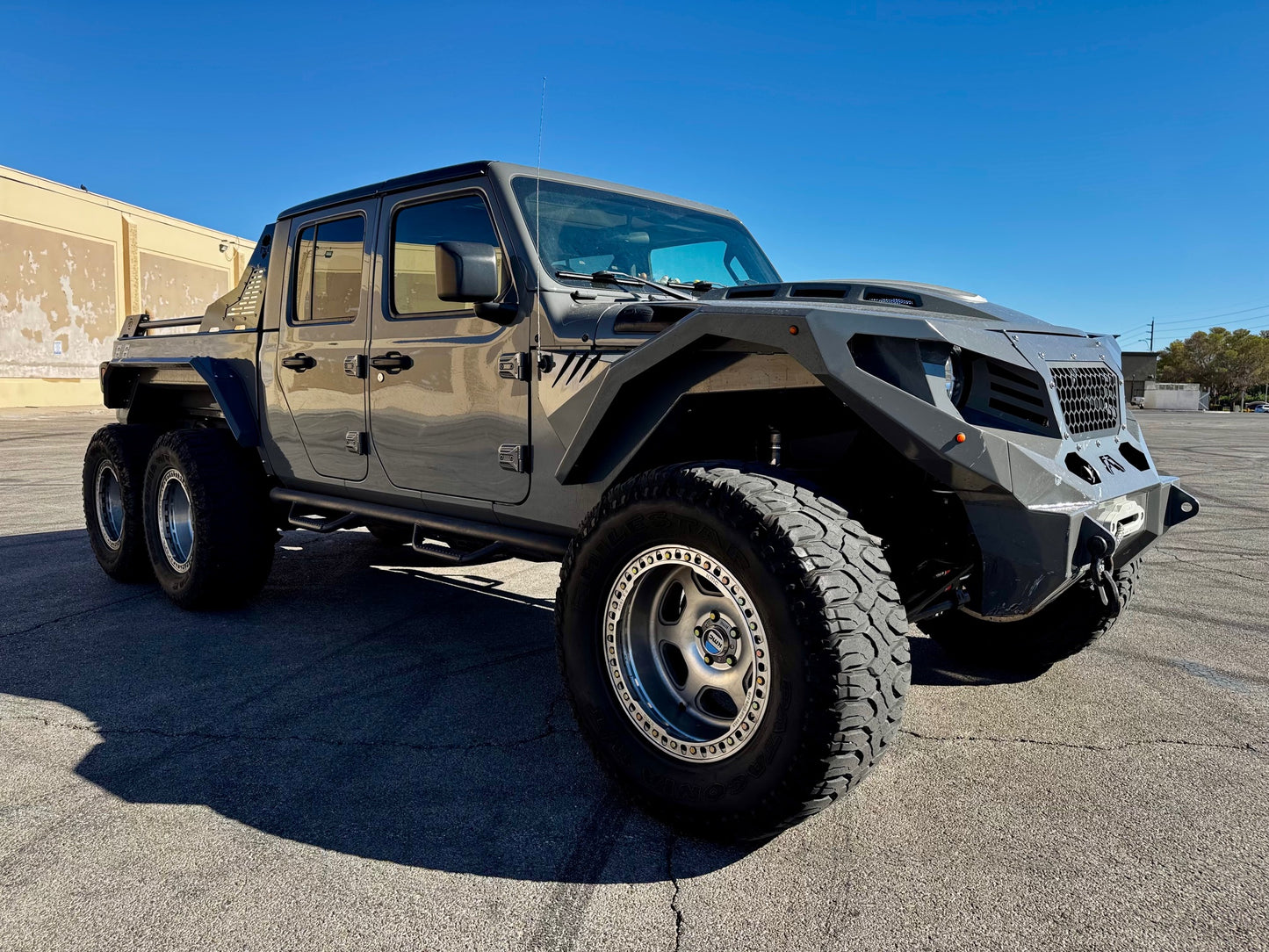 2021 JEEP GLADIATOR SPORT S 6x6! RARE